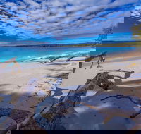 Bristol Point Beach - Accommodation BNB