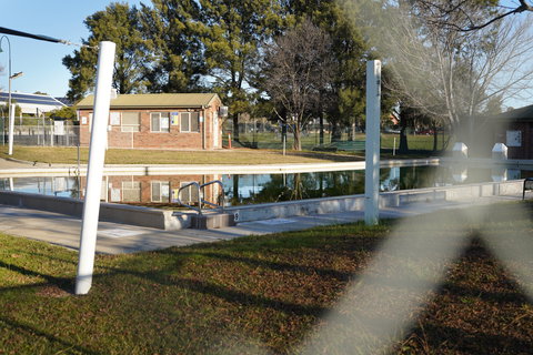 Bungendore Pool - Accommodation BNB 1