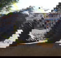 Celebration of life statue Barmera - Accommodation BNB