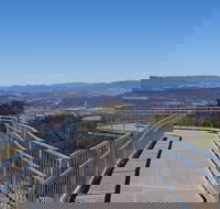 Hassans Walls Lookout - Accommodation BNB
