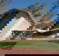 John Flynn Memorial Uniting Church - Accommodation BNB