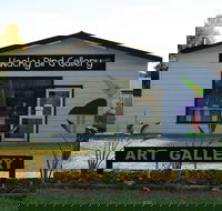 Wacky Bird Gallery - Accommodation BNB