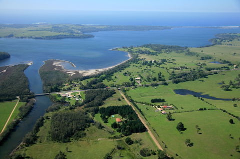 Kayaking Coila Lake At Tuross Head - Accommodation BNB 0