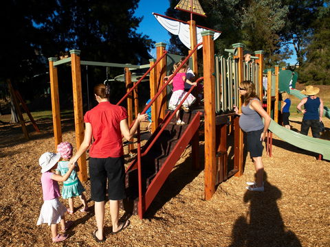 Les Stone Park - Accommodation BNB 0