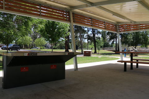 Les Stone Park - Accommodation BNB 2