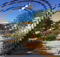 Anglican Community Cafe Limestone Art Gallery  Cornish Garden - Accommodation BNB
