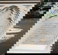 Mary Watson Monument Cooktown - Accommodation BNB