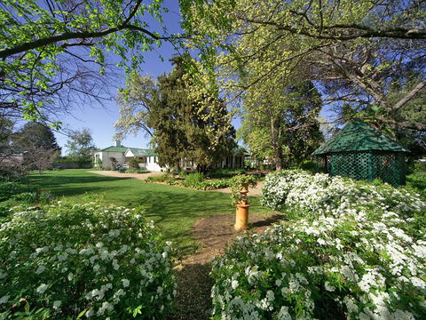 Miss Traill’s House And Garden - Accommodation BNB 1