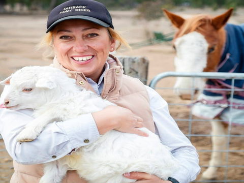 Outback Pony Rides Farm Experience - Accommodation BNB 1