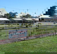 Henty Community Club - Accommodation BNB
