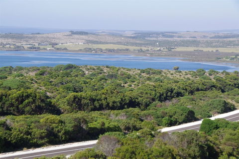 Pelican Lagoon - Accommodation BNB 0