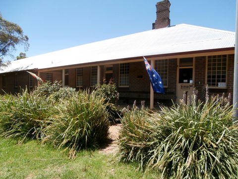 Cootamundra Visitor Information Centre And Heritage Centre - Accommodation BNB 2