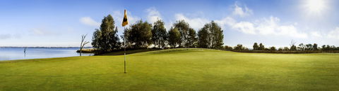 Black Bull Golf Course - Accommodation BNB 2