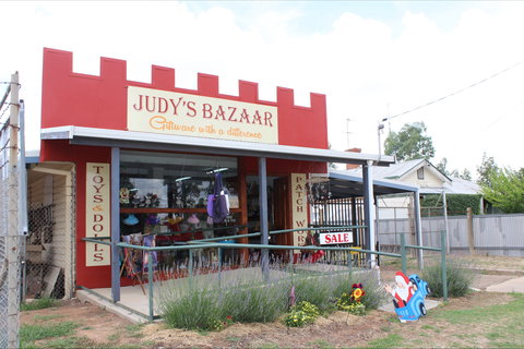 Judys Bazaar - Accommodation BNB 0
