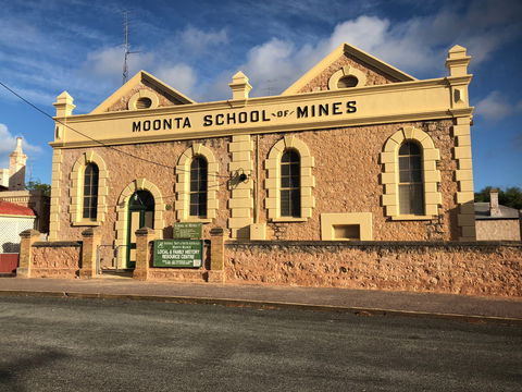 Moonta School Of Mines Family History And Resource Centre - Accommodation BNB 1
