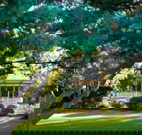 Robertson Park - Accommodation BNB