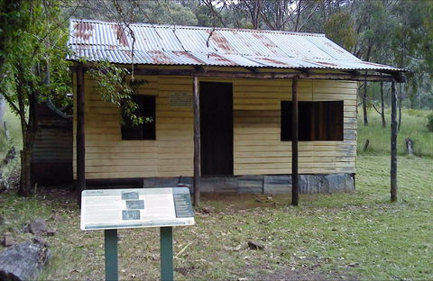 Scutts Hut - Accommodation BNB 0