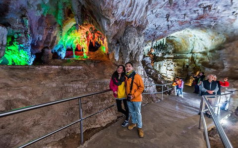 Jenolan Caves: Chifley Cave Tour - Accommodation BNB 5