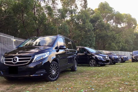 Luxury People Mover Transfer TO Sydney Airport ( 1 - 6 Pax ) - Accommodation BNB 2