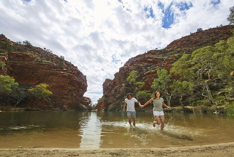 Full-Day West MacDonnell Ranges Tour From Alice Springs - Accommodation BNB 1