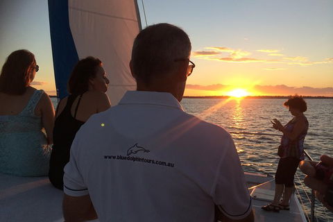 Hervey Bay Champagne Sunset Sail - Accommodation BNB 2