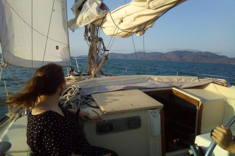 Sailing Boat Overnight Live Aboard Experience Townsville - Accommodation BNB 2