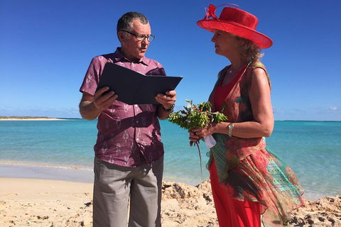 Elope In Paradise - Weddings At Mission Beach - Accommodation BNB 4