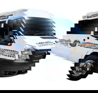 Premium Van Private Transfer Cairns Airport - Cairns City. - Accommodation BNB