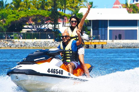 Jet Ski And Parasailing Package - Accommodation BNB 4