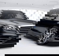 Gold Coast Airport Transfers  Gold Coast City to Airport OOL in Luxury Car - Accommodation BNB