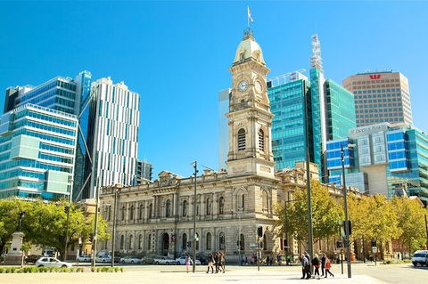 Departure Private Transfers: Adelaide To Adelaide Airport ADL In Business Car - Accommodation BNB 7