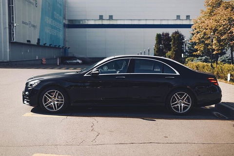 Departure Private Transfers: Adelaide To Adelaide Airport ADL In Business Car - Accommodation BNB 0