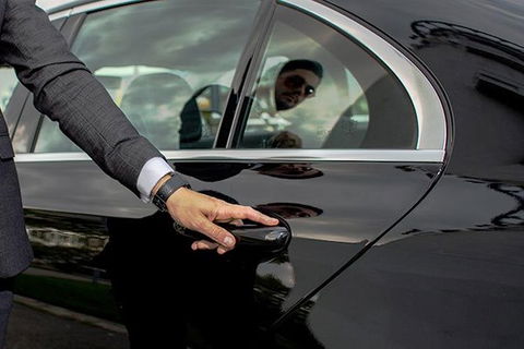 Melbourne Airport (AVV) To City Center To Airport - Private Transfer - Accommodation BNB 2