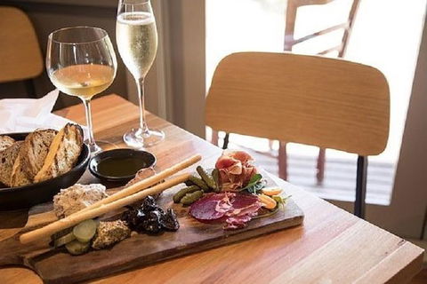 Mornington Peninsula 2-6 Guests Lunch, Wine And Pt Leo Estate Art Walk - Accommodation BNB 4