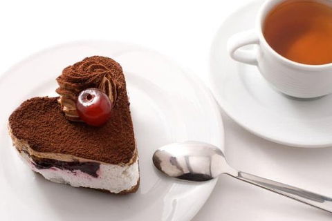 Romance Cruise + Scenic Tour + Beer Tasting + 3 Course Lunch + Hamper - Accommodation BNB 1