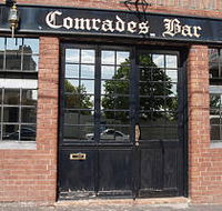 Comrades Bar - Accommodation BNB