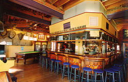 Earl Of Leicester Hotel - Accommodation BNB 1