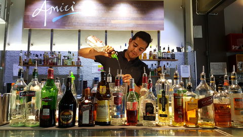 Amici Bakery Cafe - Accommodation BNB 0