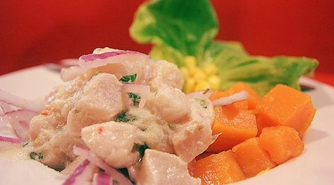 Red & White Cafe Restuarant - Accommodation BNB 2