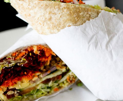 Magic Apple Whole Food Diner - Accommodation BNB 1