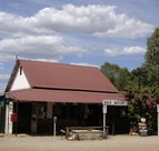 Daly Waters Historic Pub - Accommodation BNB