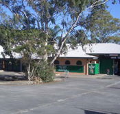 Cedars Tavern - Accommodation BNB