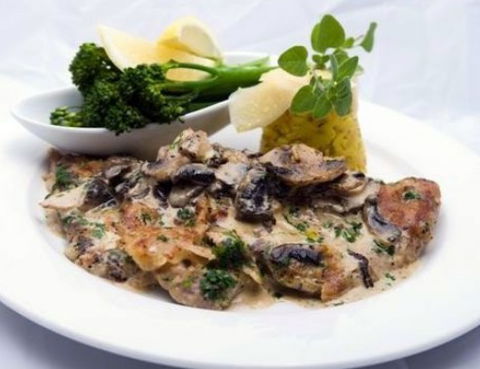 All' Antica Italian Restaurant & Pizzeria - Accommodation BNB 4