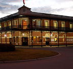 The Grand Terminus Hotel - Accommodation BNB