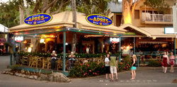 Apres Beach Bar & Grill - Palm Cove - Accommodation BNB 0