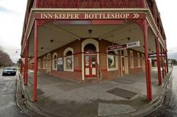 Ryans Hotel - Accommodation BNB 1