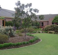 Camden Lakeside Country Club - Accommodation BNB