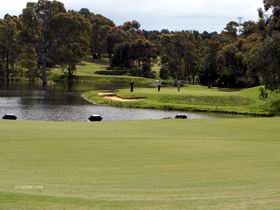 Flagstaff Hill Golf Club And Koppamurra Ridgway Restaurant - Accommodation BNB 1