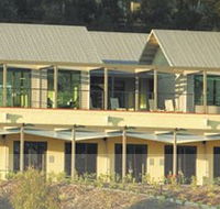 Cypress Lakes Golf  Country Club - Accommodation BNB