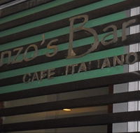 Renzo's Bar - Accommodation BNB
